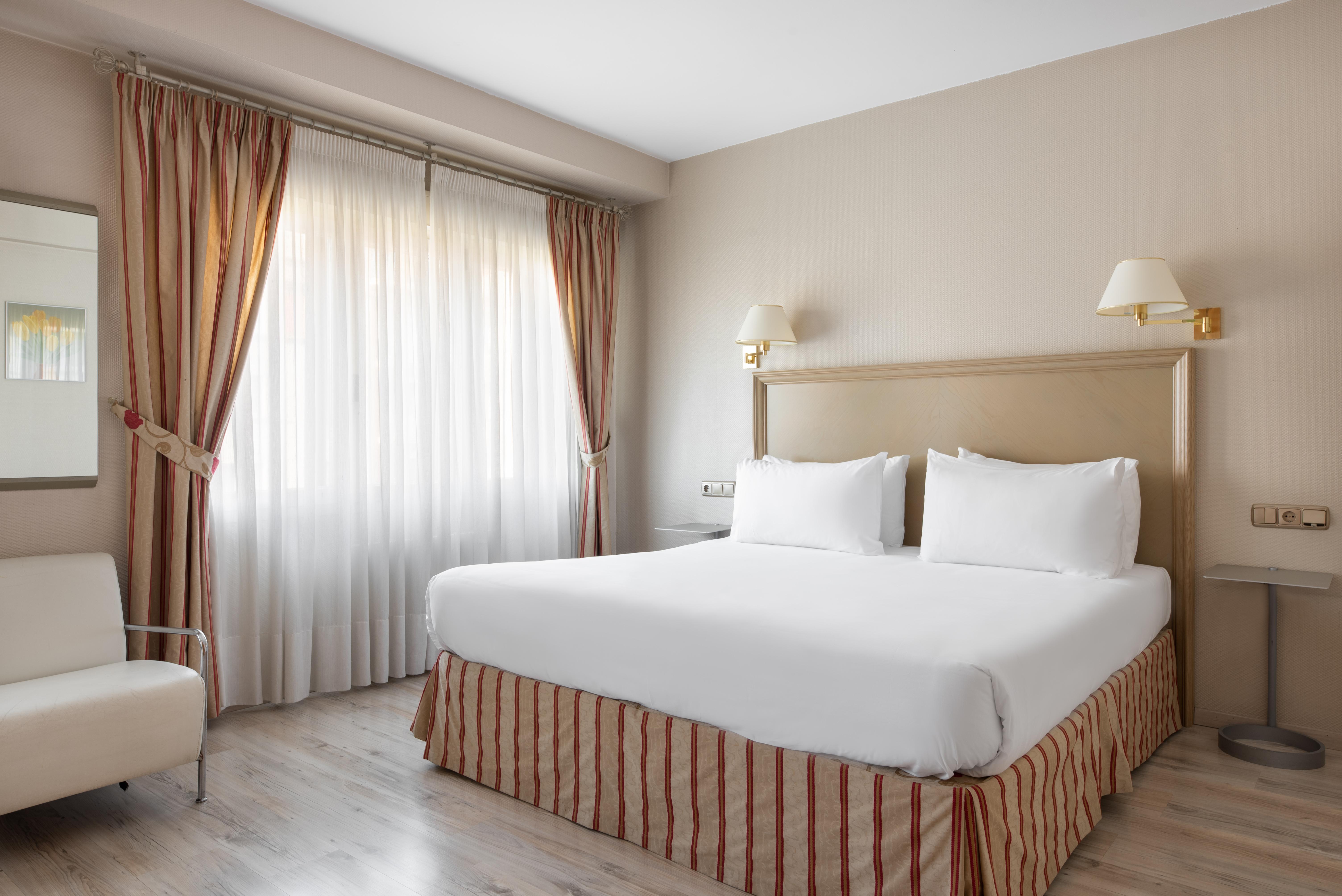 Hotel Crisol Almirante Bonifaz Burgo Exteriér fotografie